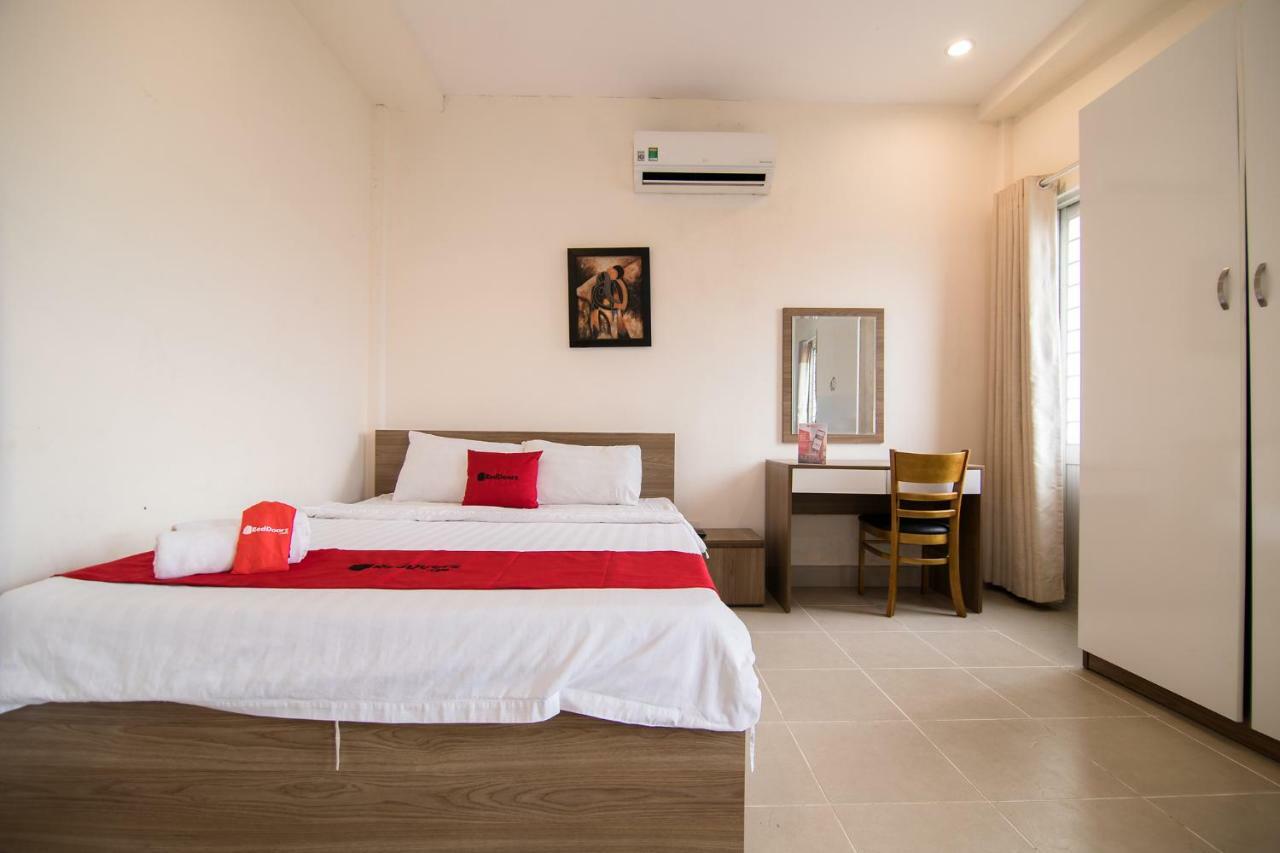 Reddoorz @ Hai Ba Trung Street Ho Chi Minh City Bagian luar foto